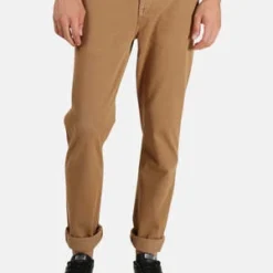 KATOThe Axe Chino Pant - Tobacco