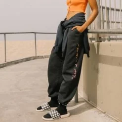 LCDLCD10 Motto Sweatpants - Vintage Washed